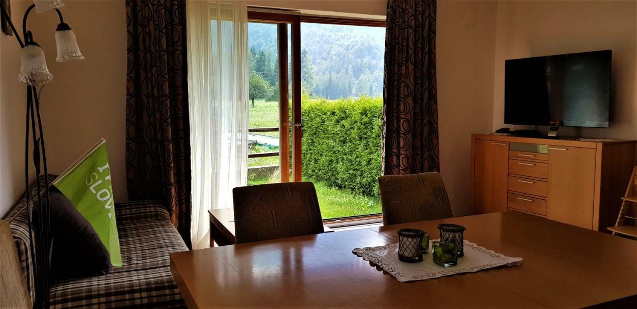 Mountain Peaks Apartment With Sauna Gozd Martuljek Kültér fotó